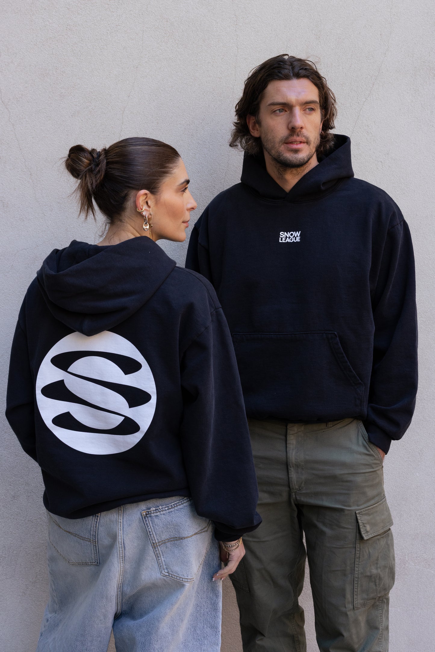 SNOW LEAGUE LOGO HOODIE