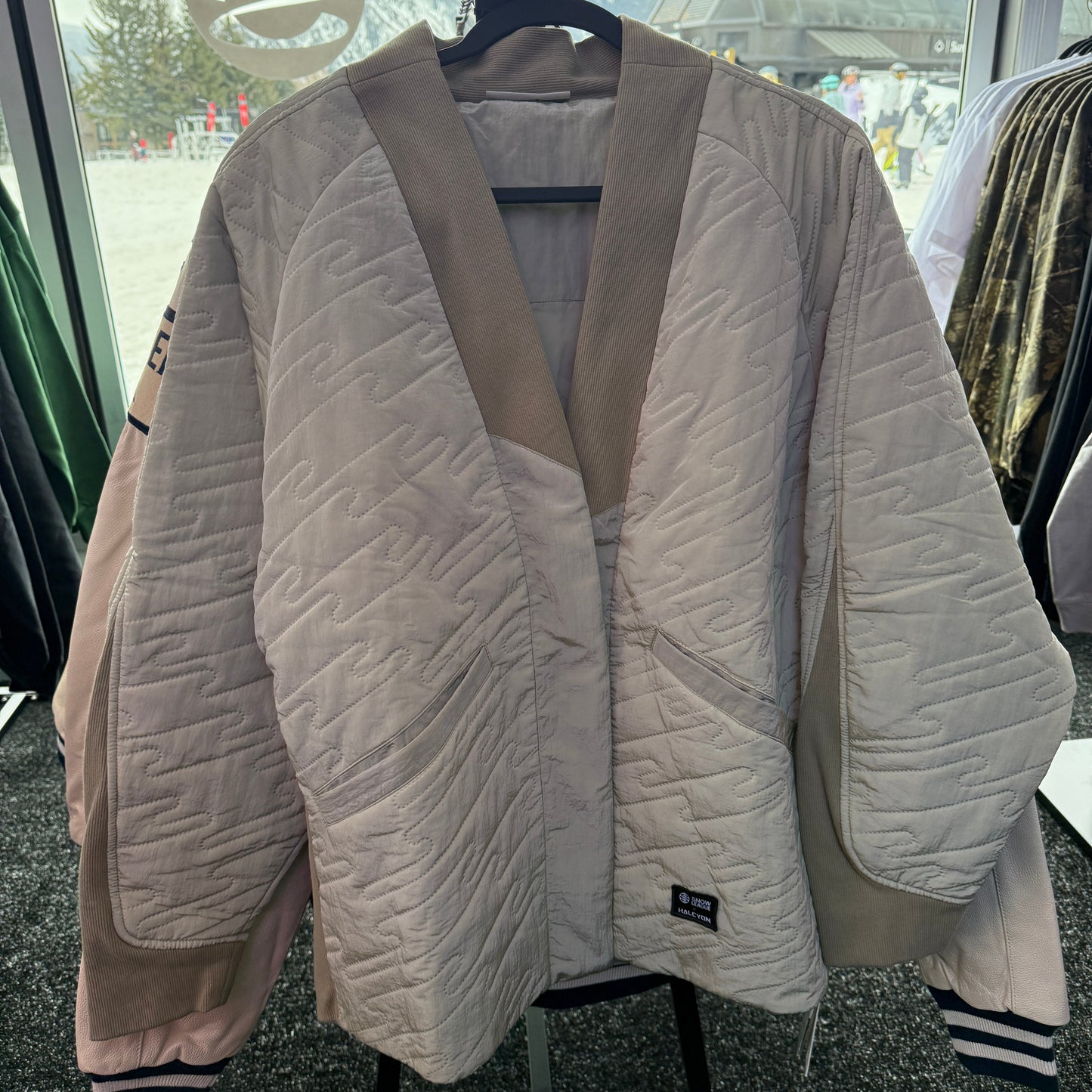 SNOW LEAGUE INSULATED KIMONO